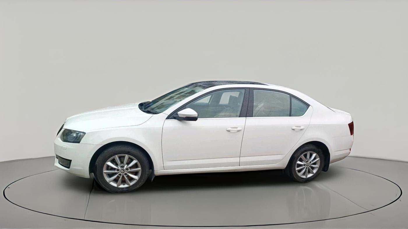 2015 Skoda Octavia ELEGANCE 1.8 TSI AT, Petrol, Automatic, 49,532 km, exterior