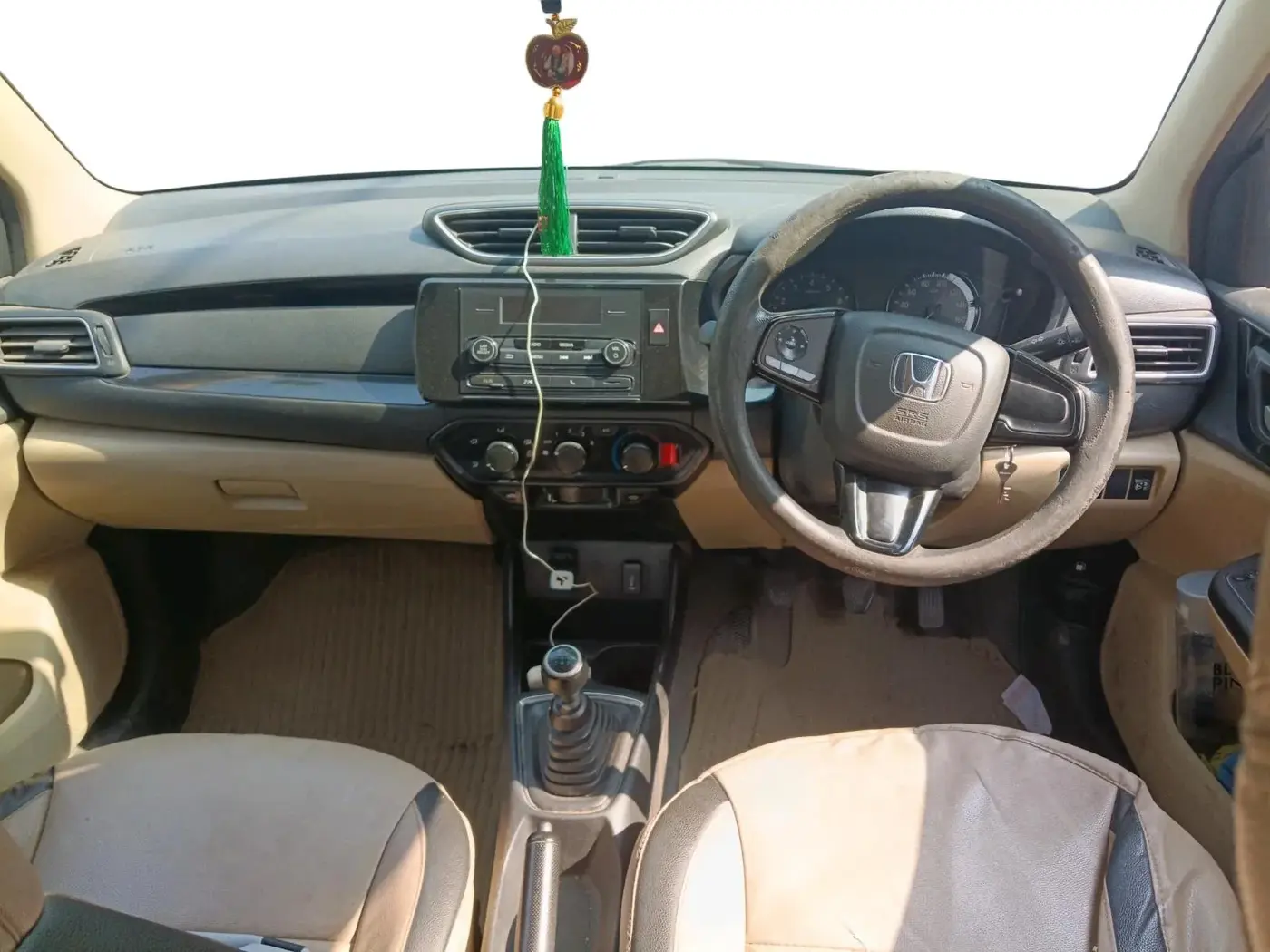 2018 Honda Amaze 1.2L I-VTEC S, Petrol, Manual, 70,696 km, interior
