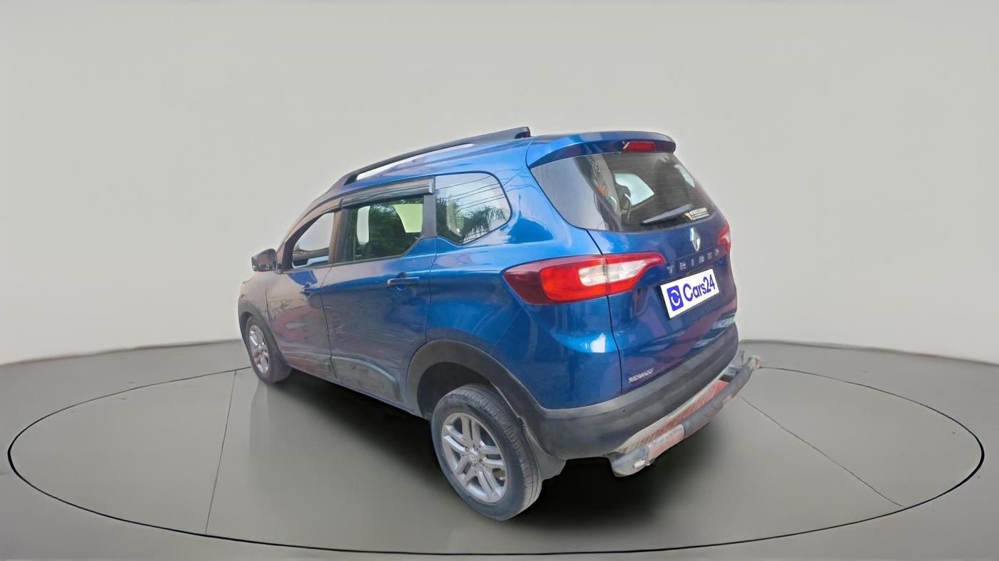 2022 Renault TRIBER RXZ, Petrol, Manual, 59,241 km, exterior
