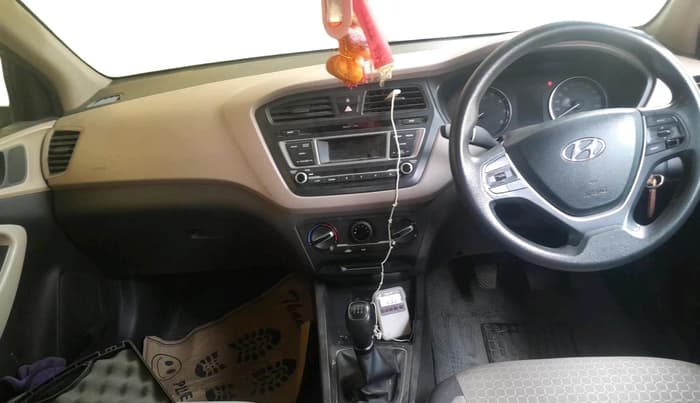 2016 Hyundai Elite i20 MAGNA 1.2, Petrol, Manual, 64,197 km, interior