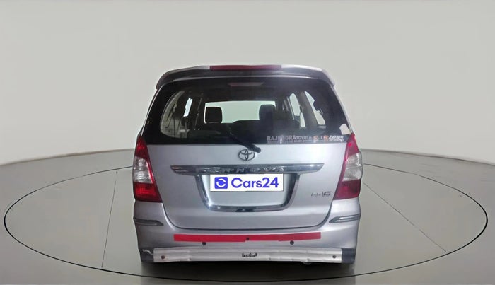 2013 Toyota Innova 2.5 GX 8 STR, Diesel, Manual, 2,62,801 km, exterior
