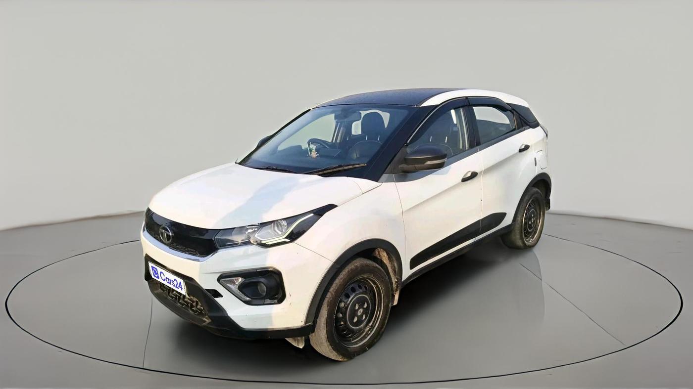 2020 Tata NEXON XE PETROL, CNG, Manual, 14,855 km, exterior