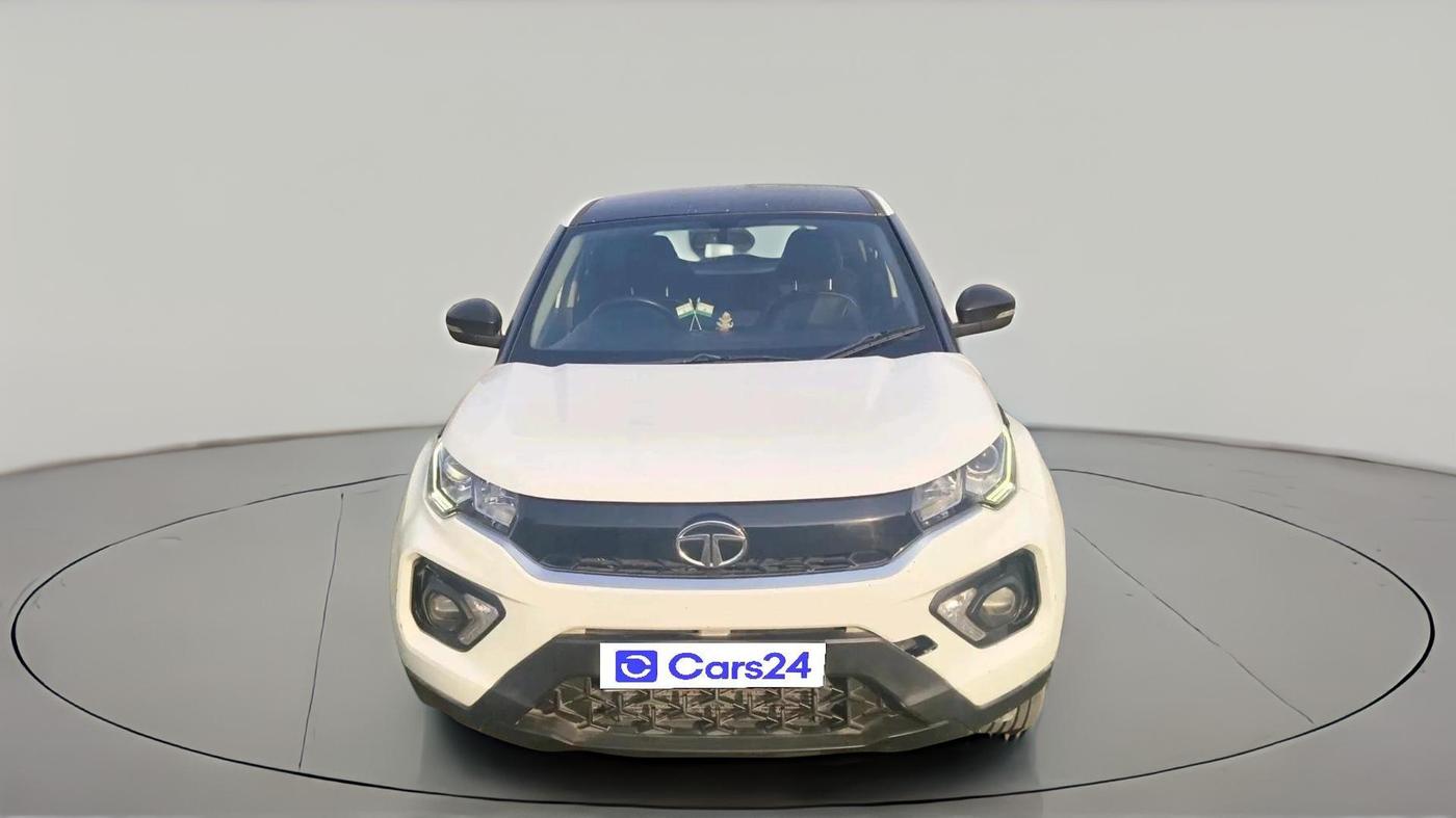 2020 Tata NEXON XE PETROL, CNG, Manual, 14,855 km, exterior
