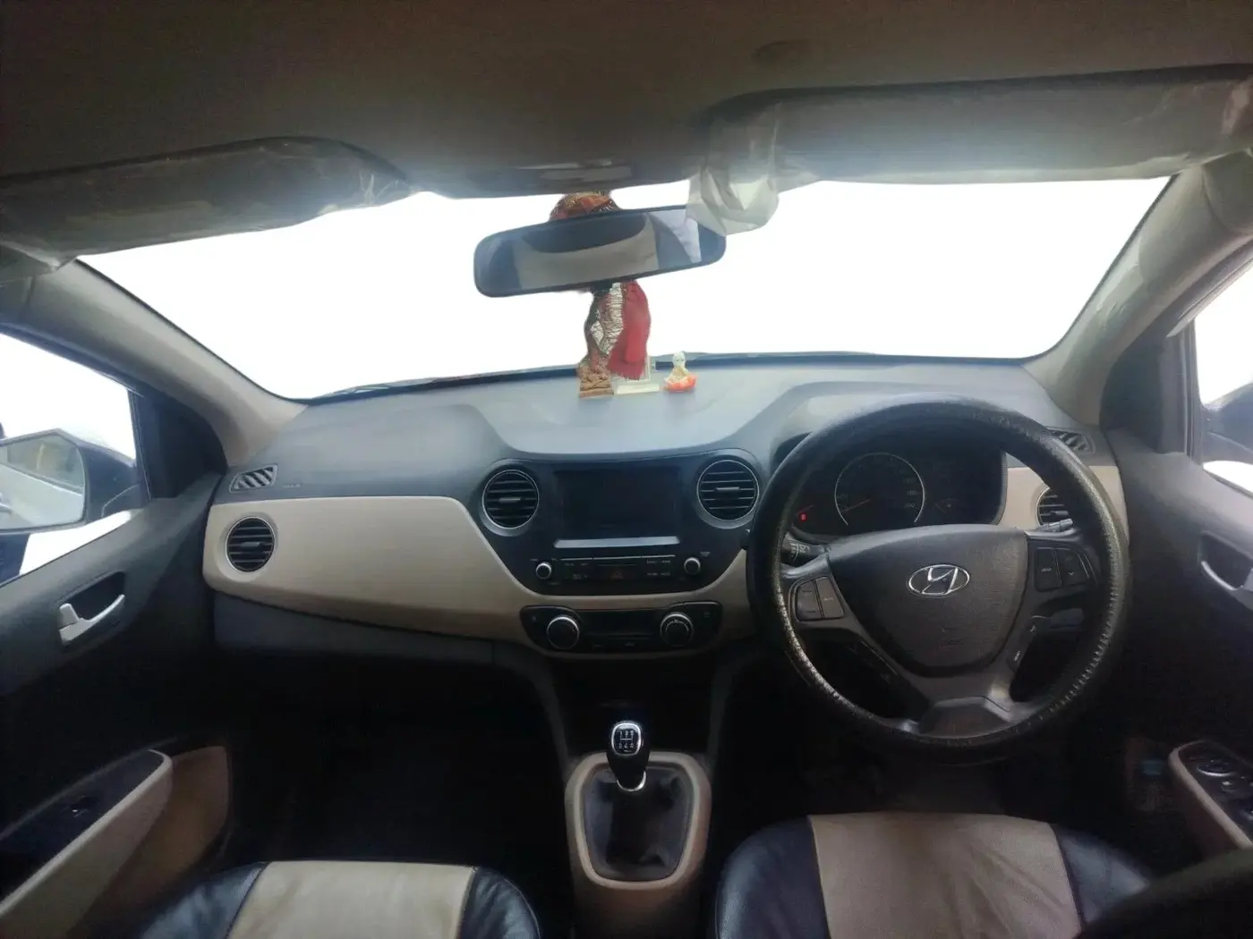 2018 Hyundai Grand i10 ASTA 1.2 KAPPA VTVT, Petrol, Manual, 43,567 km, interior