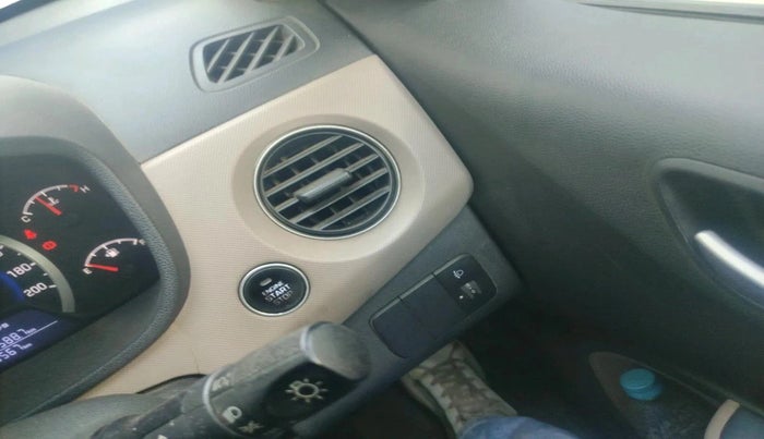 2018 Hyundai Grand i10 ASTA 1.2 KAPPA VTVT, Petrol, Manual, 43,567 km, interior