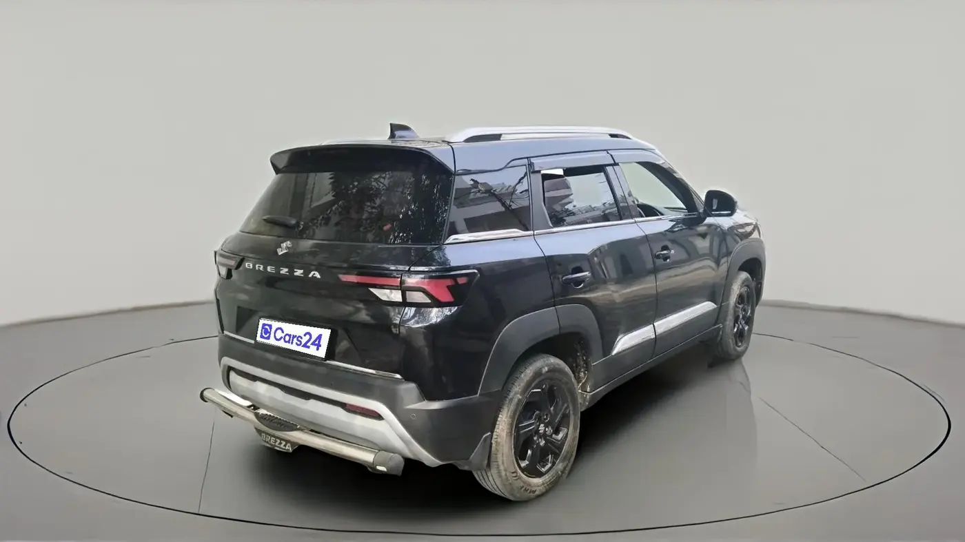 2025 Maruti BREZZA ZXI S-CNG, CNG, Manual, 33,330 km, exterior