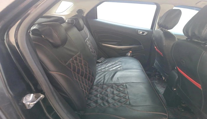 2018 Ford Ecosport TREND+ 1.5L DIESEL, Diesel, Manual, 1,29,172 km, interior