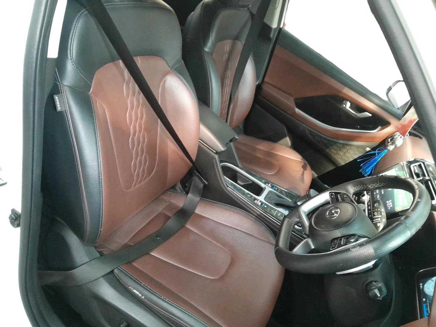 2022 Hyundai ALCAZAR 1.5 SIGNATURE (O) AT 7STR, Diesel, Automatic, 1,16,672 km, interior
