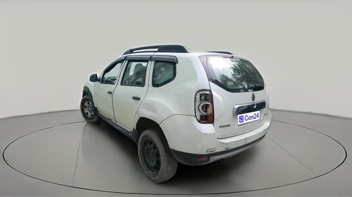 2014 Renault Duster 85 PS RXL DIESEL, Diesel, Manual, 1,42,920 km, exterior