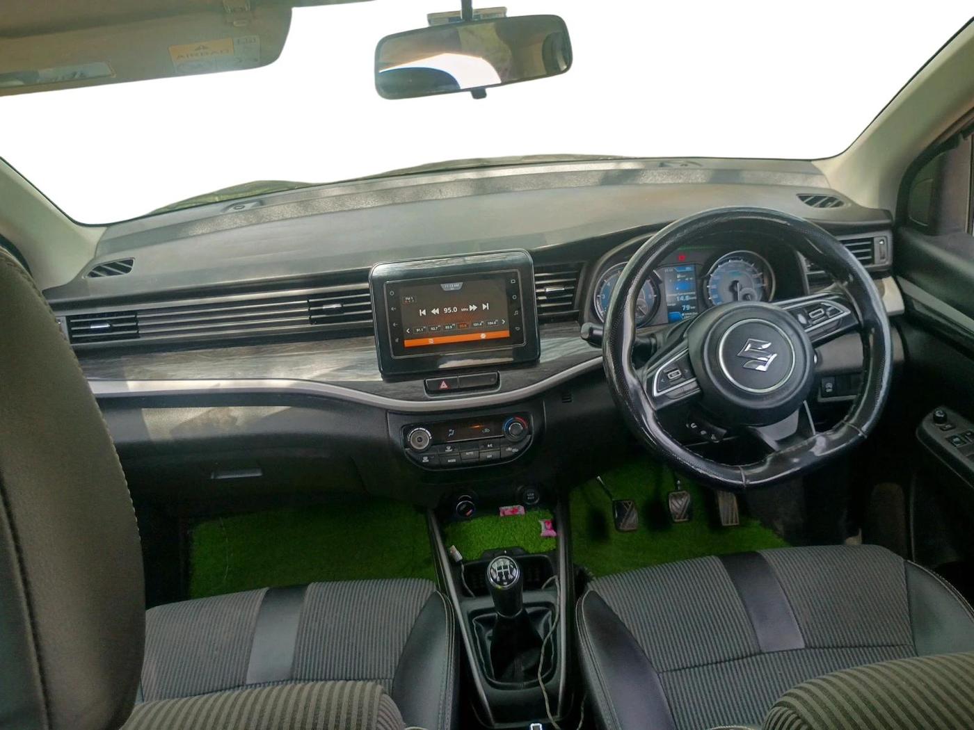 2021 Maruti XL6 ALPHA MT, Petrol, Manual, 2,96,117 km, interior