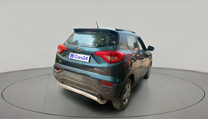 2020 Mahindra XUV300 W6 1.5 DIESEL AMT, Diesel, Automatic, 83,211 km, exterior