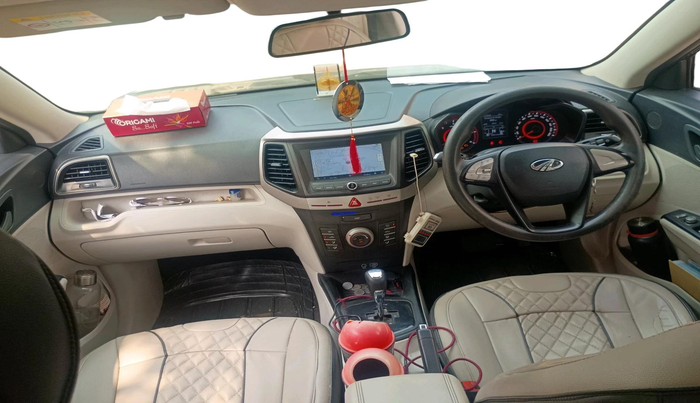2020 Mahindra XUV300 W6 1.5 DIESEL AMT, Diesel, Automatic, 83,211 km, interior