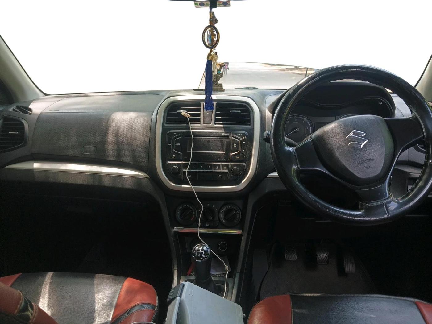 2018 Maruti Vitara Brezza VDI, Diesel, Manual, 99,143 km, interior