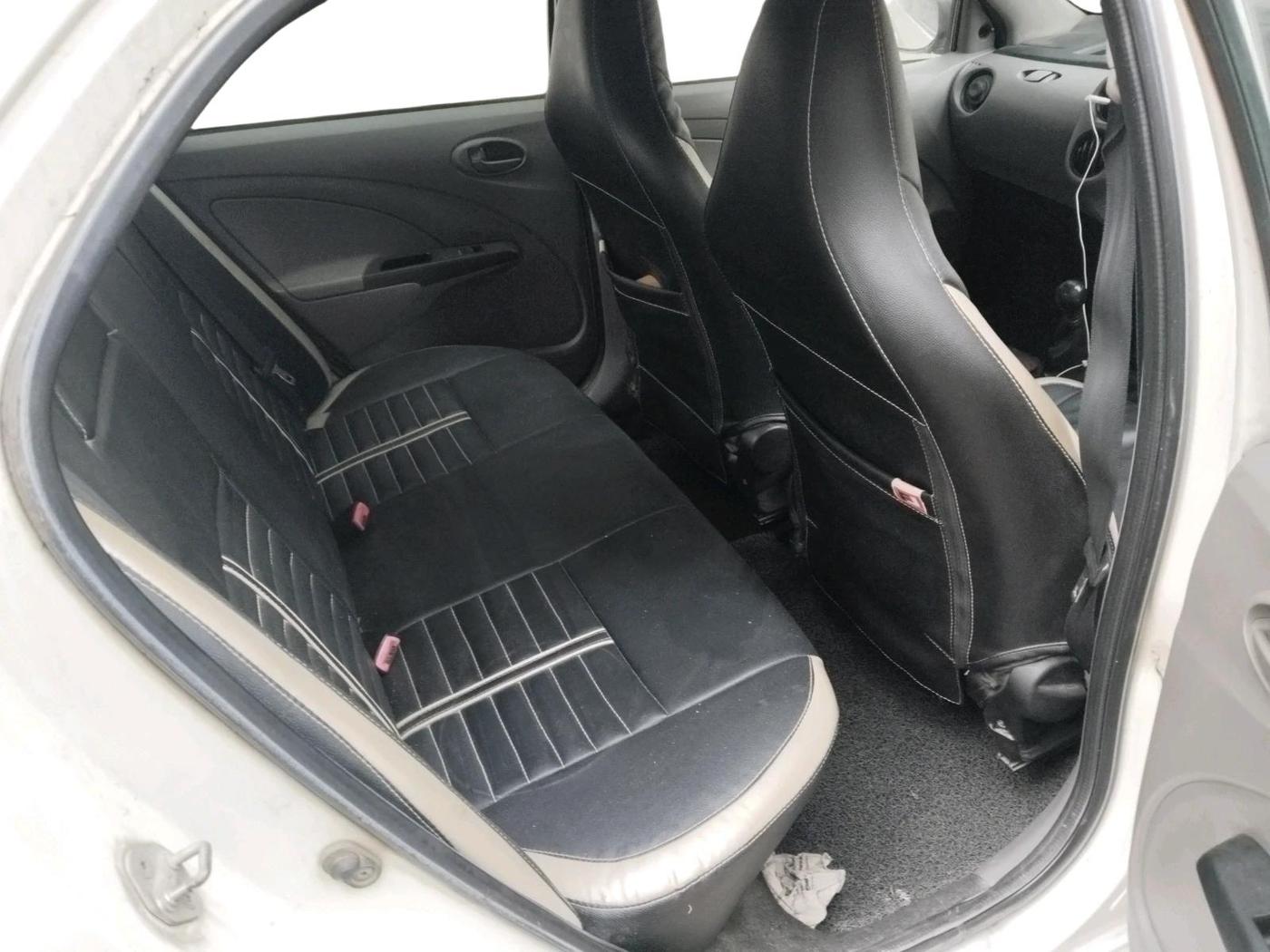 2011 Toyota Etios G, Petrol, Manual, 42,715 km, interior