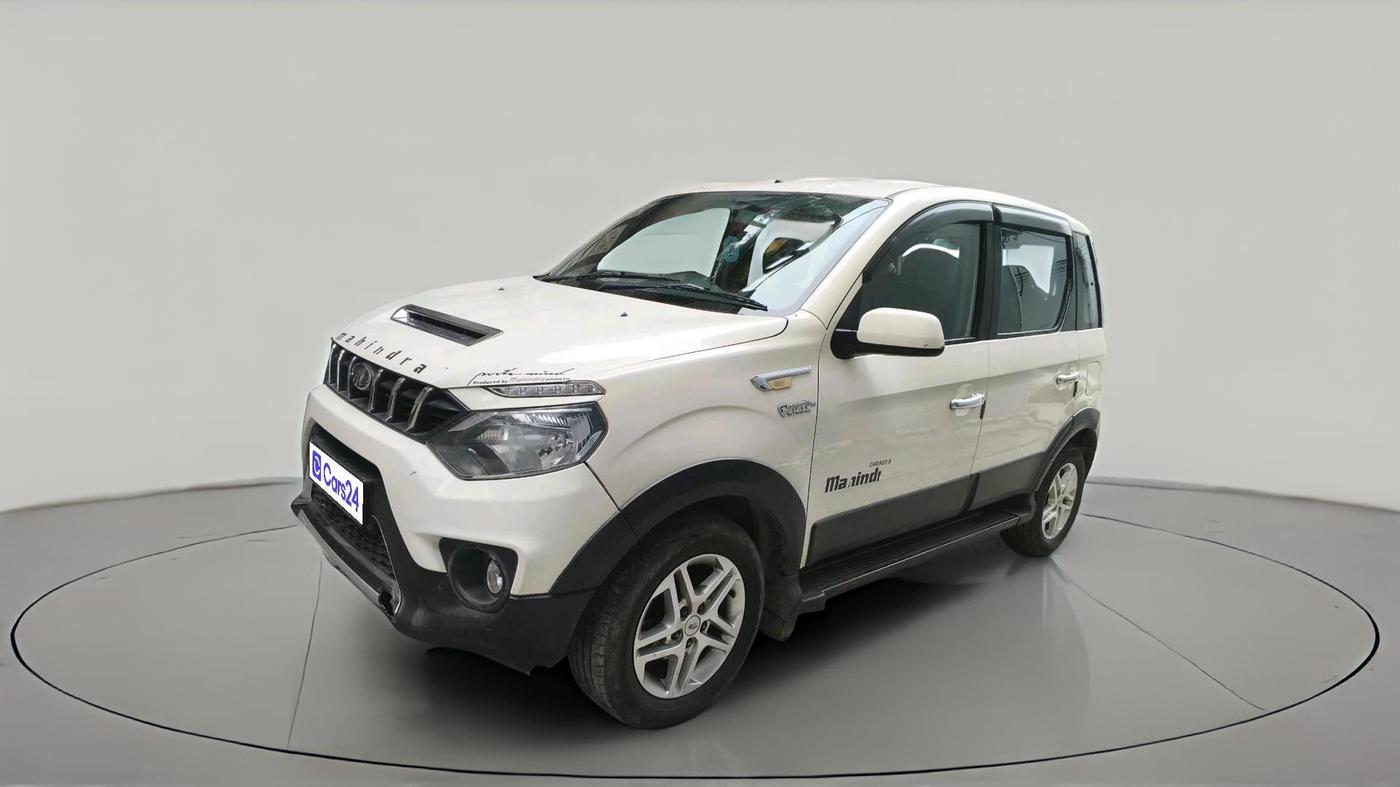 2016 Mahindra NUVOSPORT N8, Diesel, Manual, 61,673 km, exterior