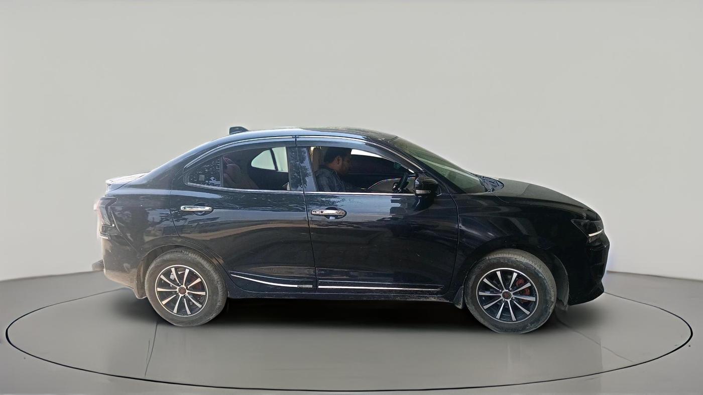2025 Maruti Dzire ZXi, Petrol, Manual, 12,167 km, exterior