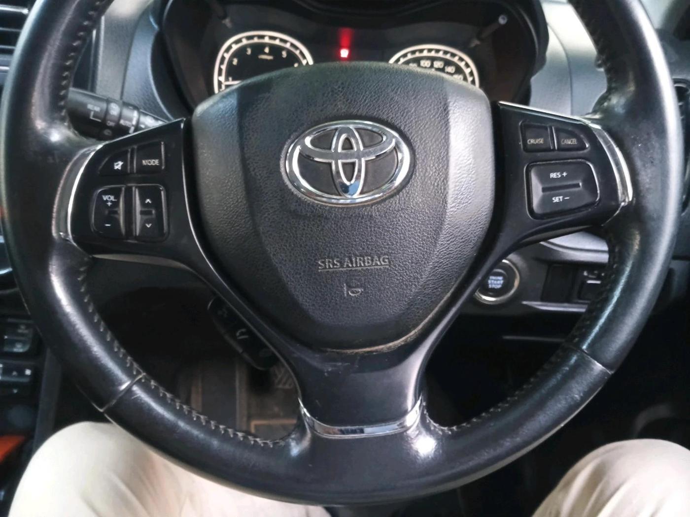 2022 Toyota URBAN CRUISER PREMIUM GRADE MT, Petrol, Manual, 76,190 km, interior