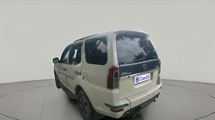 2016 Tata Safari Storme 2.2 EX 4X2, Diesel, Manual, 1,19,110 km, exterior