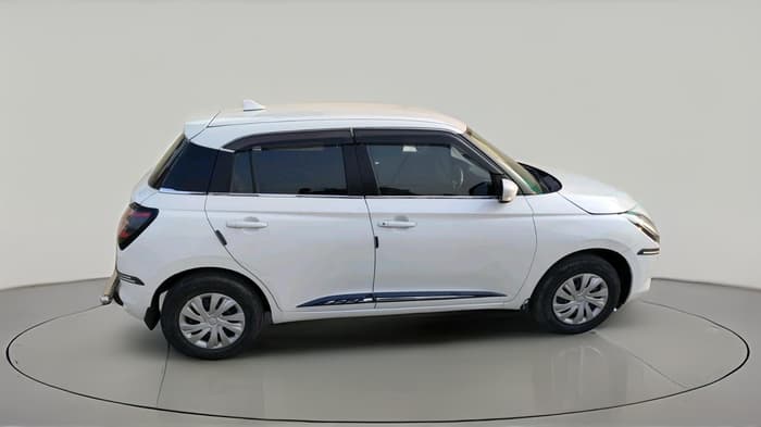 2024 Maruti Swift VXi, Petrol, Manual, 40,300 km, exterior