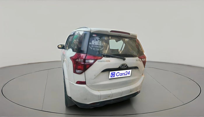 2018 Mahindra XUV500 W9, Diesel, Manual, 1,95,343 km, exterior