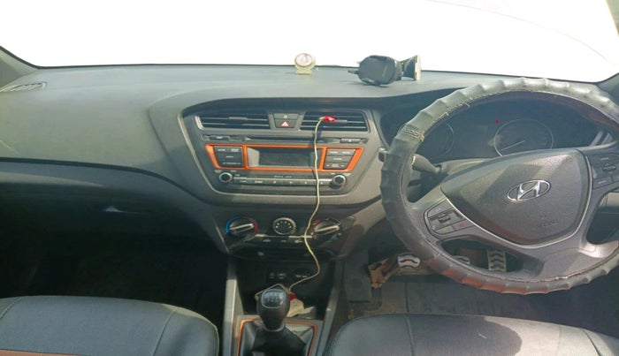 2015 Hyundai i20 Active 1.2 S, Petrol, Manual, 18,414 km, interior