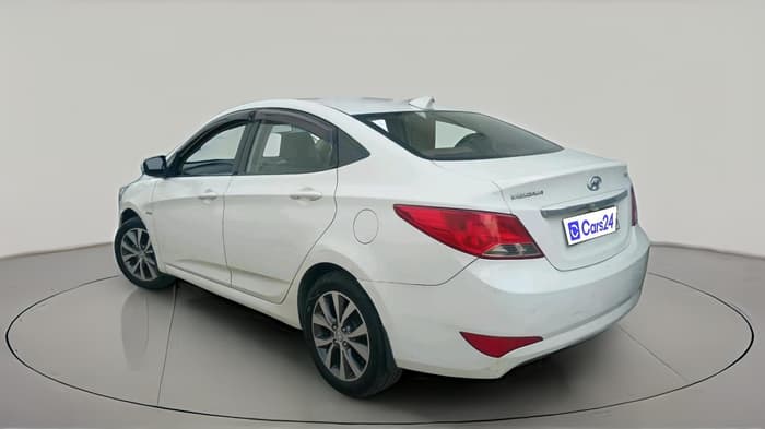 2016 Hyundai Verna 1.6 VTVT SX AT, Petrol, Automatic, 1,60,017 km, exterior