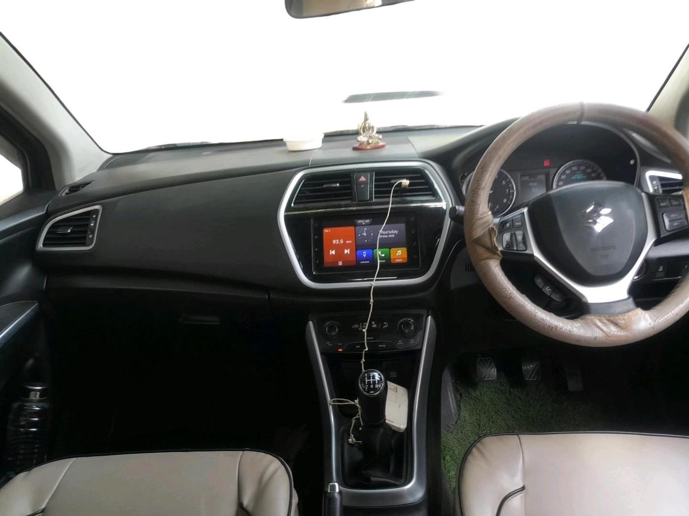 2022 Maruti S Cross ZETA 1.5, Petrol, Manual, 1,03,575 km, interior