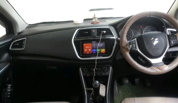 2022 Maruti S Cross ZETA 1.5, Petrol, Manual, 1,03,575 km, interior