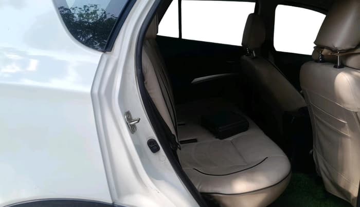 2022 Maruti S Cross ZETA 1.5, Petrol, Manual, 1,03,575 km, interior