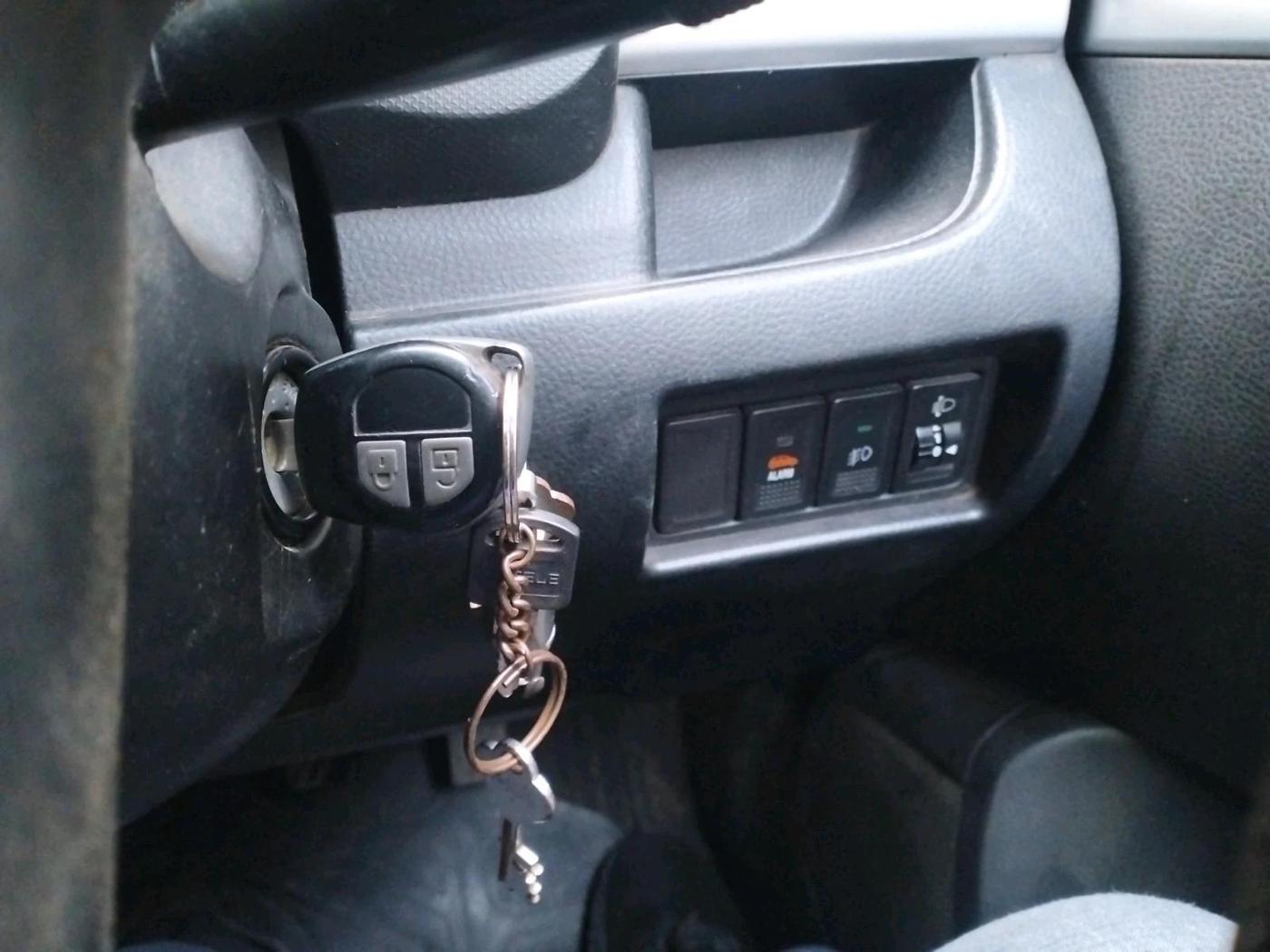 2013 Maruti Swift VDI, Diesel, Manual, 1,03,164 km, interior