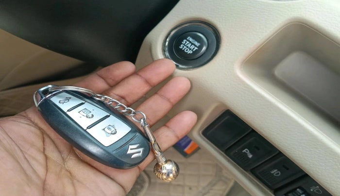 2016 Maruti Ciaz ZXI+, Petrol, Manual, 1,56,171 km, interior