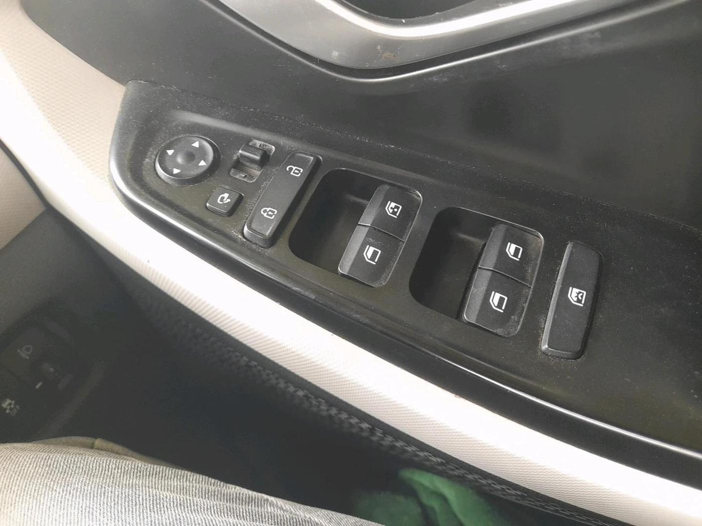 2020 Hyundai Creta SX 1.5 PETROL, Petrol, Manual, 1,30,367 km, interior