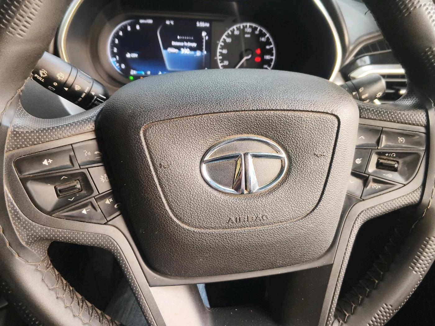 2020 Tata Harrier XZ 2.0L DARK EDITION, Diesel, Manual, 92,488 km, interior
