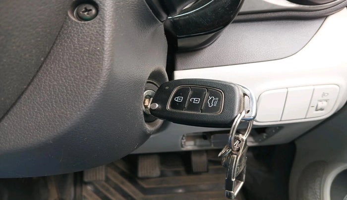 2021 Hyundai GRAND I10 NIOS SPORTZ 1.2 KAPPA VTVT, Petrol, Manual, 42,451 km, interior