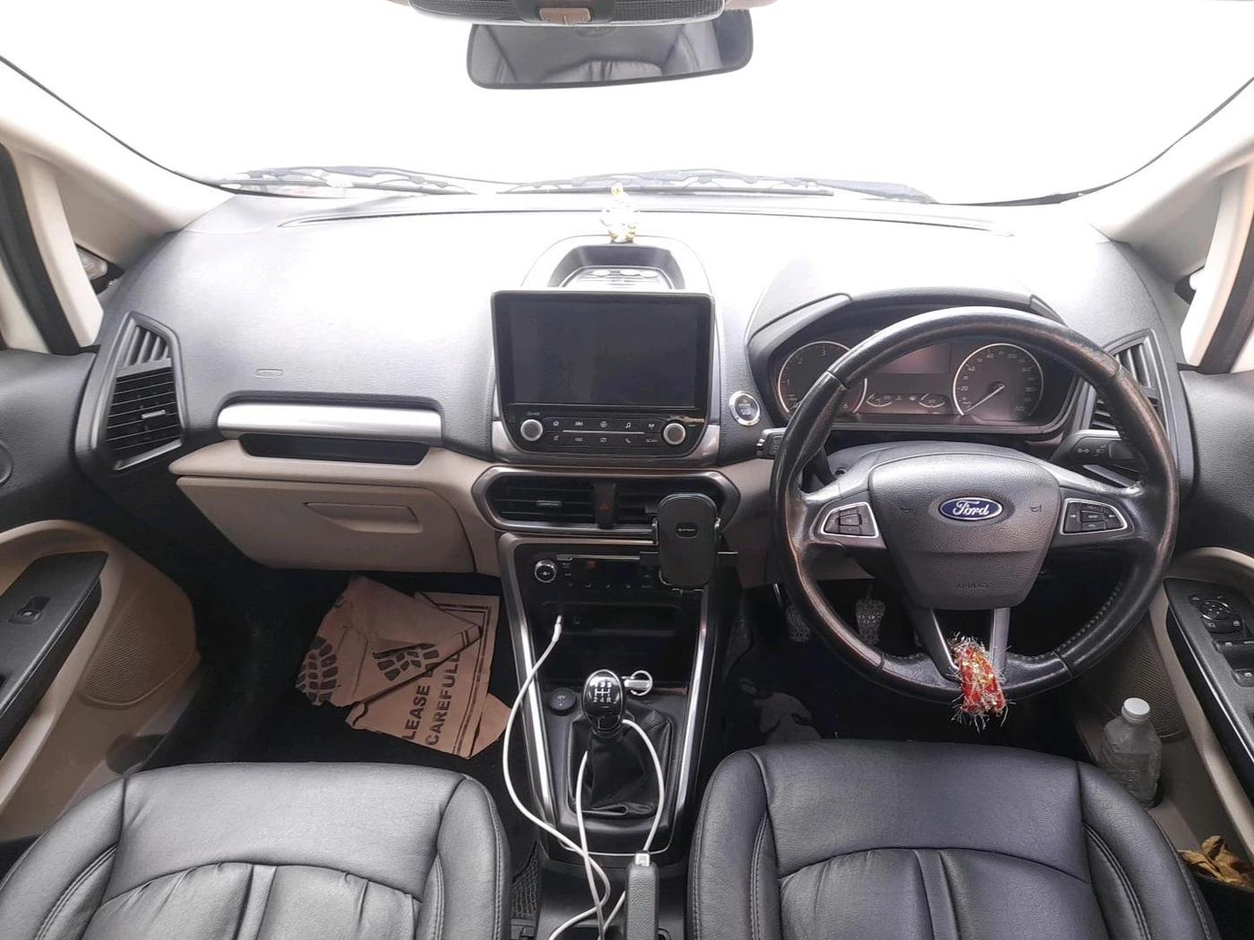 2019 Ford Ecosport TITANIUM 1.5L DIESEL, Diesel, Manual, 1,02,828 km, interior