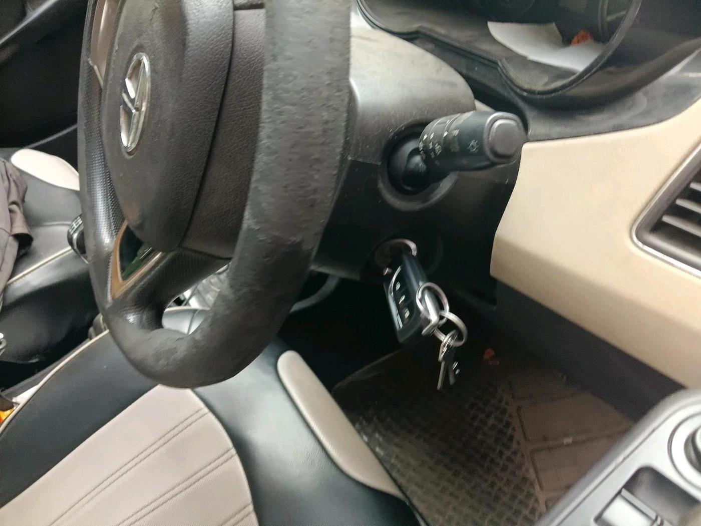 2014 Tata Zest XMS 75PS DIESEL, Diesel, Manual, 1,58,197 km, interior