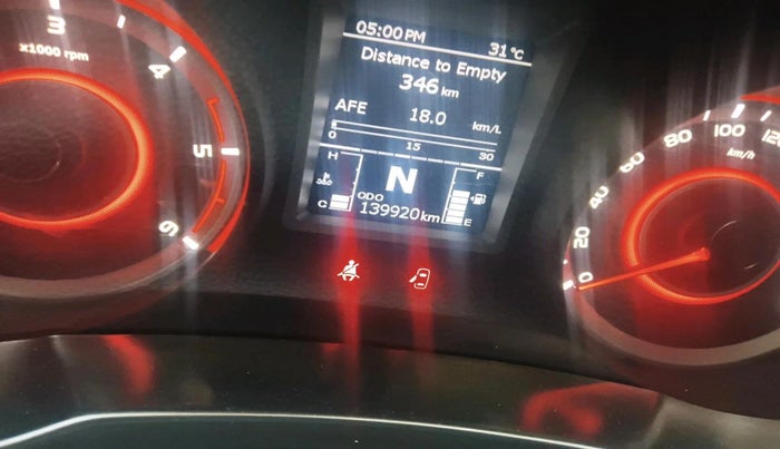 2020 Mahindra XUV300 W8 1.5 DIESEL, Diesel, Manual, 1,39,920 km, interior