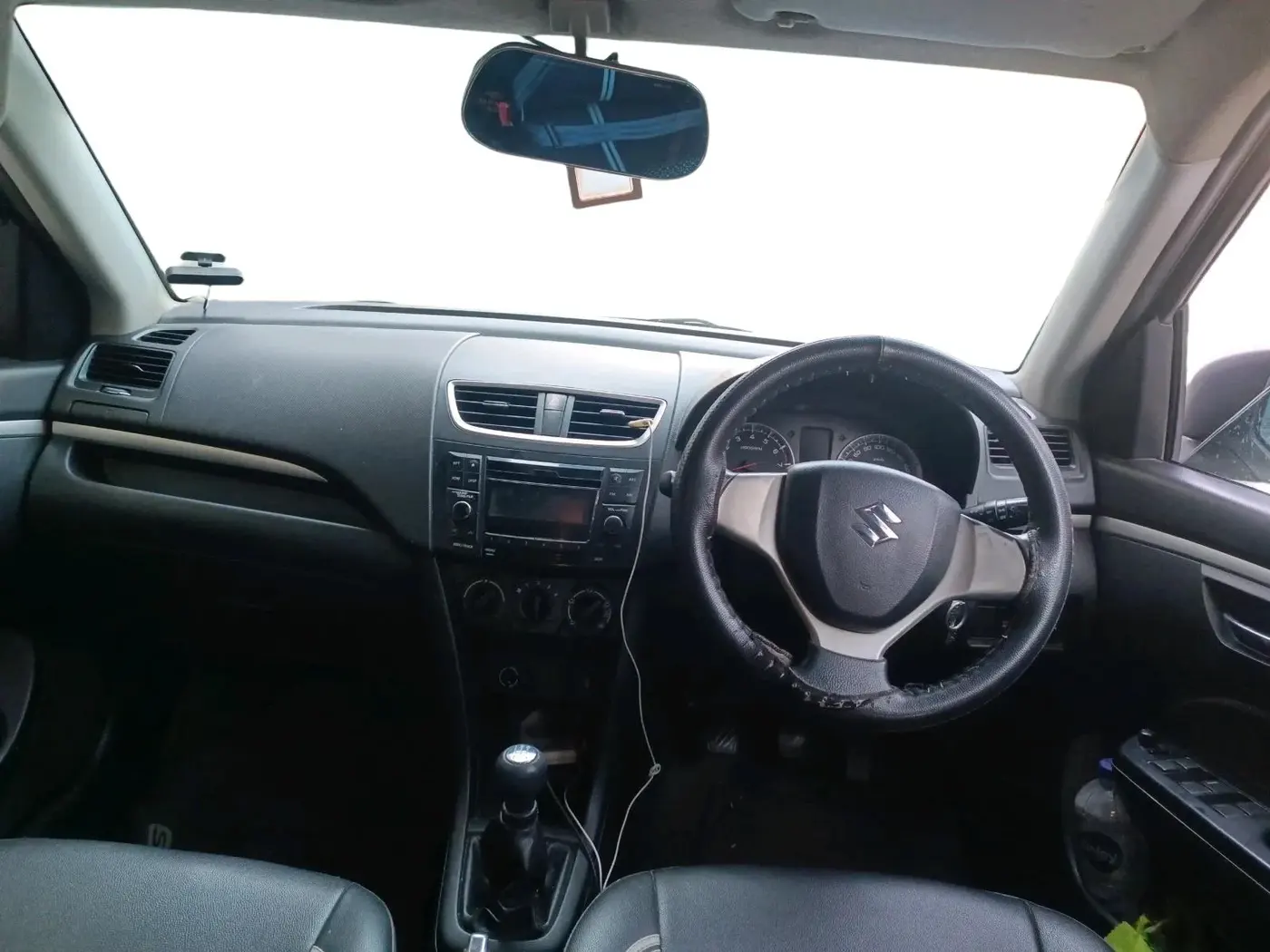 2016 Maruti Swift VXI, Petrol, Manual, 56,876 km, interior