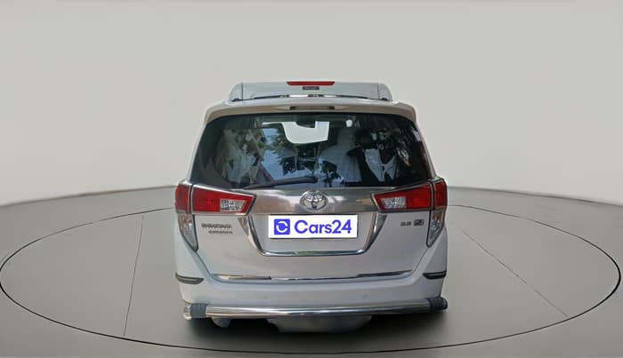 2017 Toyota Innova Crysta 2.8 ZX AT 7 STR, Diesel, Automatic, 1,17,456 km, exterior