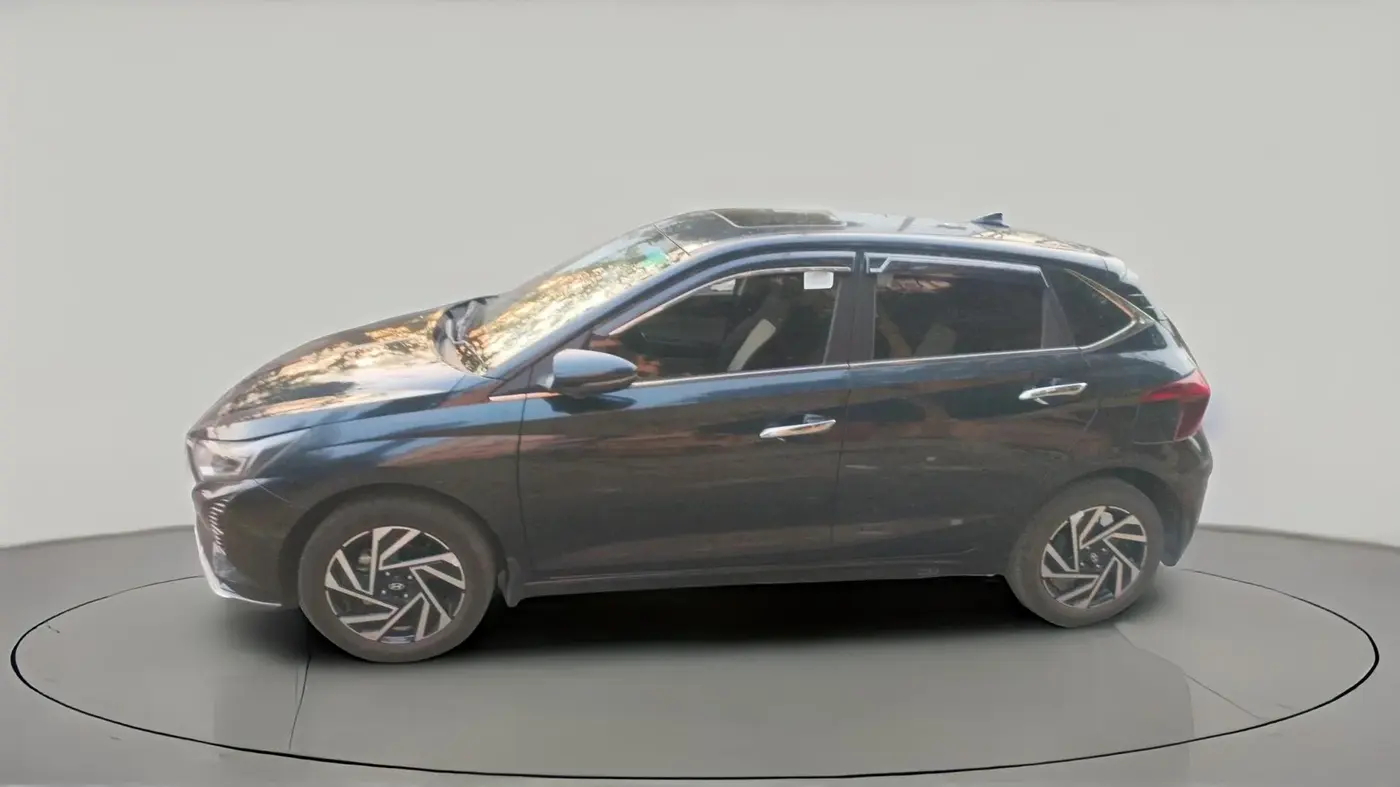 2024 Hyundai NEW I20 ASTA 1.2 MT, Petrol, Manual, 8,676 km, exterior