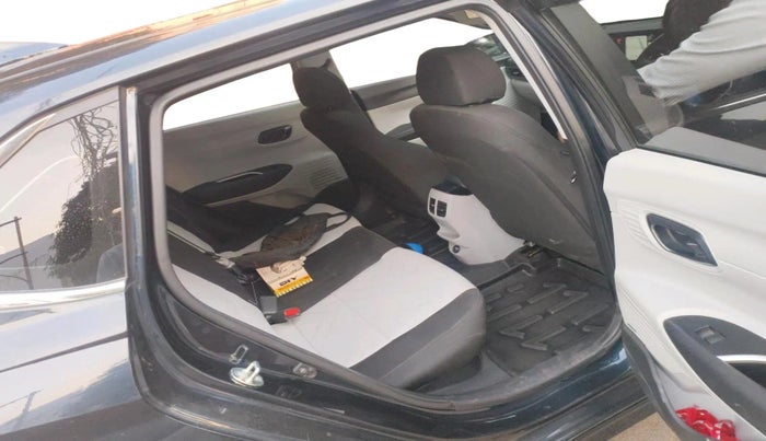 2024 Hyundai NEW I20 ASTA 1.2 MT, Petrol, Manual, 8,676 km, interior