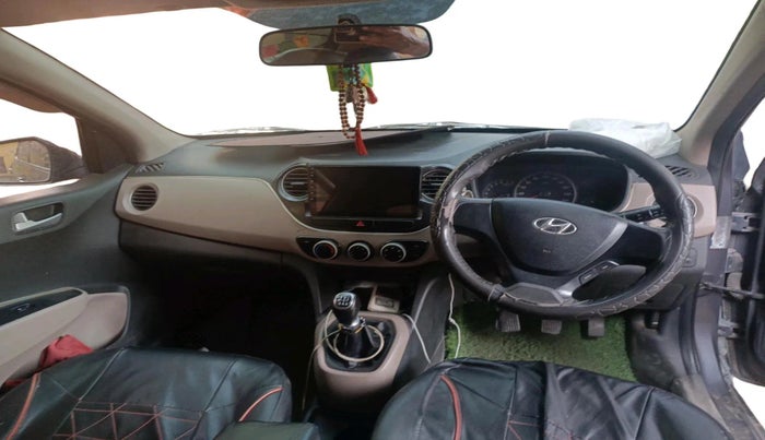 2014 Hyundai Grand i10 SPORTZ 1.2 KAPPA VTVT, Petrol, Manual, 1,78,754 km, interior