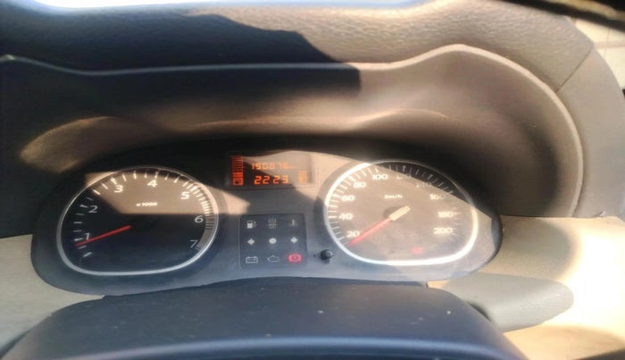 2013 Renault Duster 85 PS RXL DIESEL, Diesel, Manual, 1,90,876 km, interior