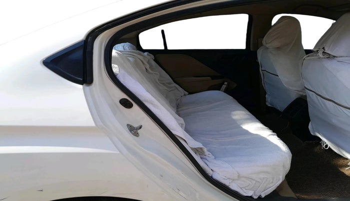 2014 Honda City 1.5L I-VTEC SV, Petrol, Manual, 1,04,707 km, interior