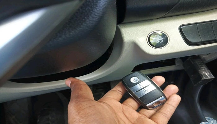 2020 KIA SELTOS HTX 1.5 PETROL, Petrol, Manual, 1,07,036 km, interior