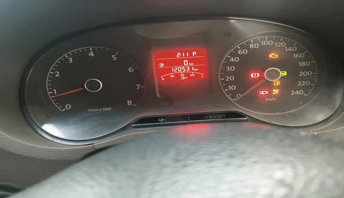 2011 Volkswagen Vento HIGHLINE PETROL AT, Petrol, Automatic, 1,20,531 km, interior