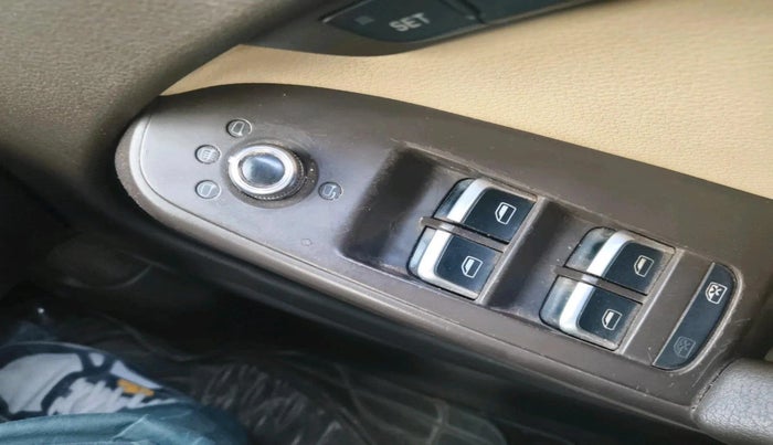 2014 Audi A4 2.0 TDI PREMIUM PLUS, Diesel, Automatic, 83,606 km, interior