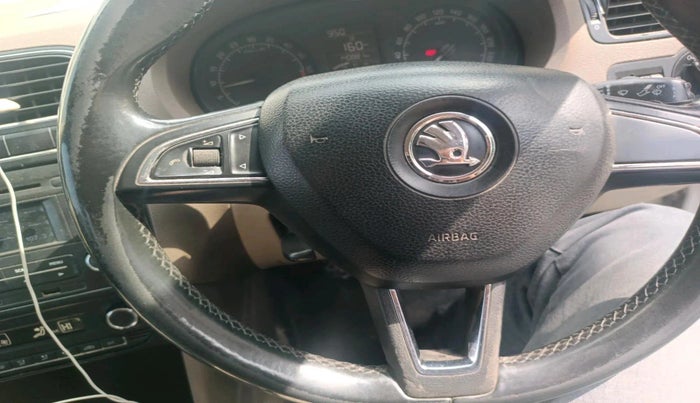 2014 Skoda Rapid 1.5 TDI CR ELEGANCE, Diesel, Manual, 1,40,881 km, interior