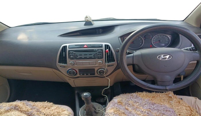 2012 Hyundai i20 MAGNA (O) 1.2, Petrol, Manual, 83,838 km, interior