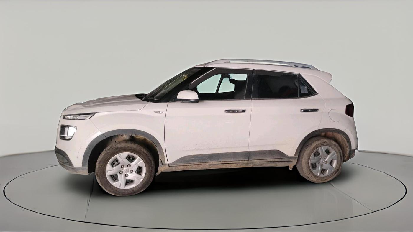 2020 Hyundai VENUE S 1.2, Petrol, Manual, 40,348 km, exterior